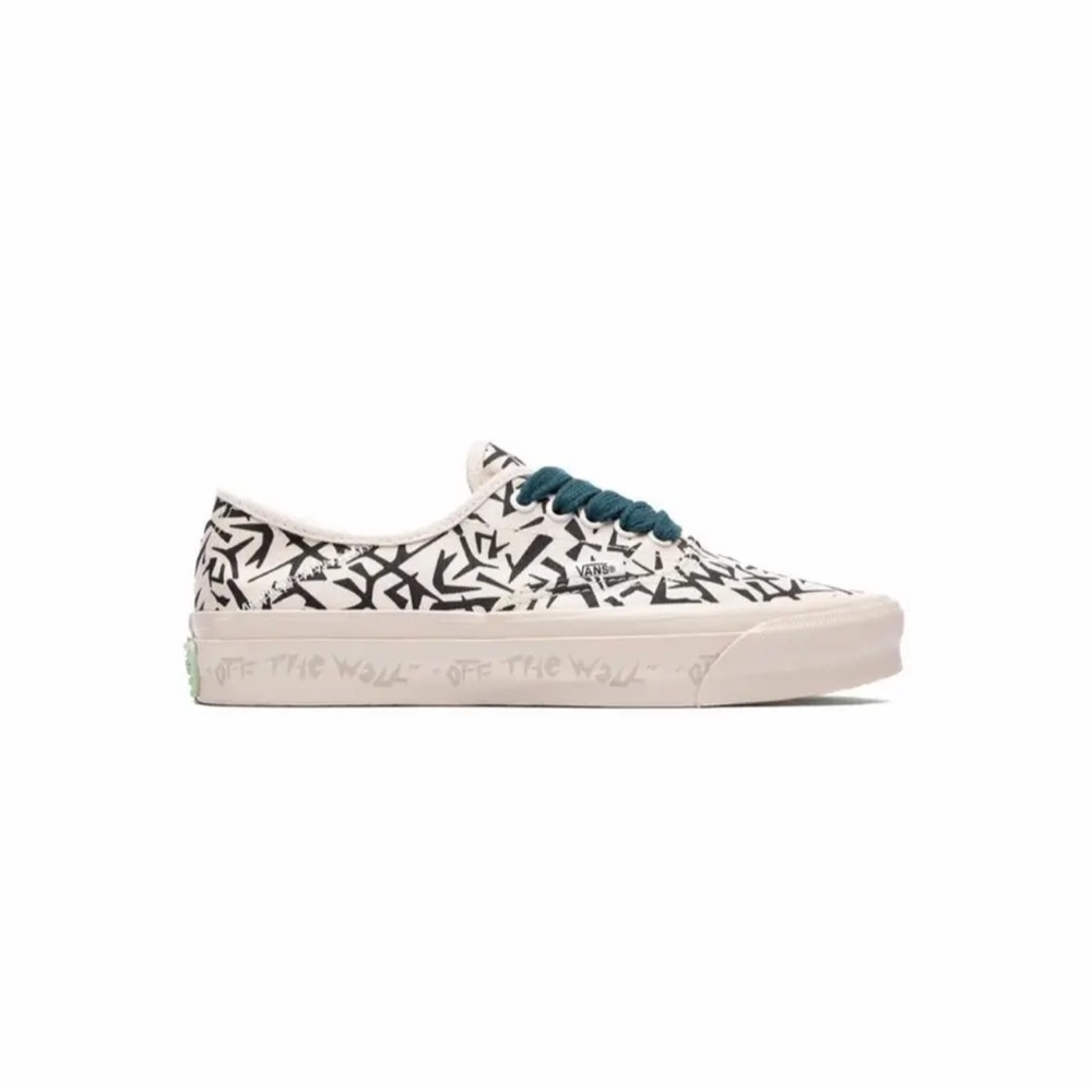 VANS Vault x Taka Hayashi Style 43 LX Sneakers White size Mens 6 Womens 7.5 NEW